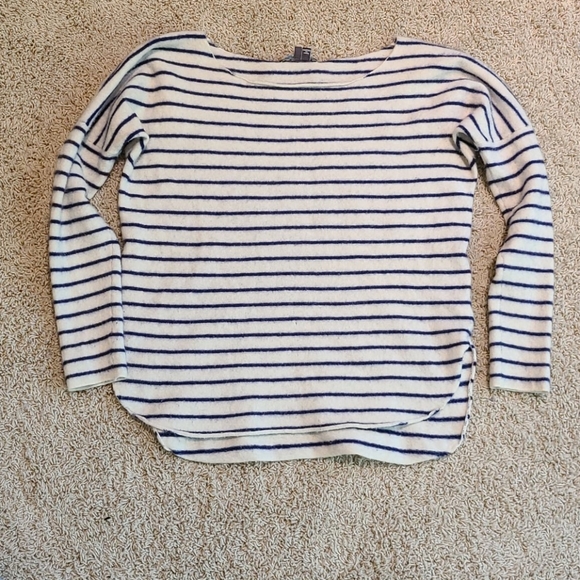 Vince Striped Cashmere Sweater - Picture 2 of 9